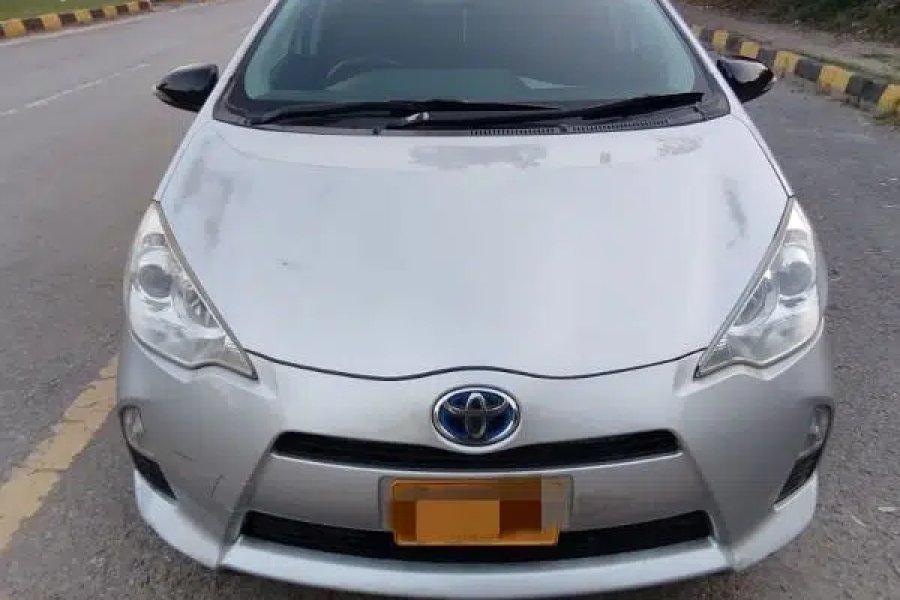 Unlock Your Drive: 2013 Toyota Aqua S Key Available Now!