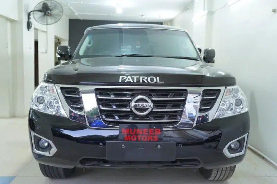 نسان پٹرول ٹی آئی بالکل نئی حالت