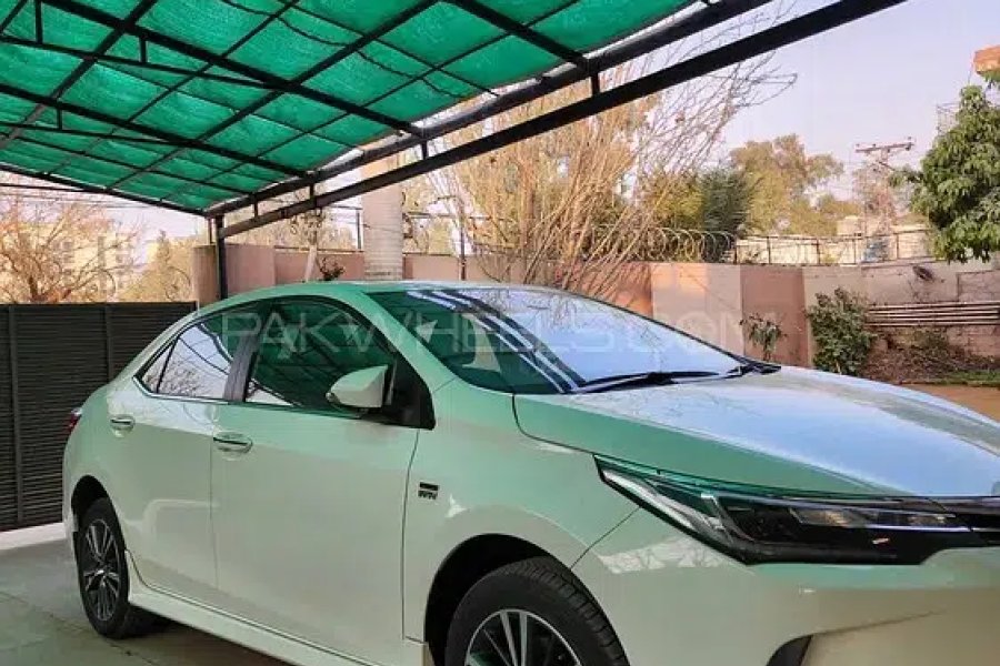 Toyota Corolla Altis Grande CVT-i 1.8 2019