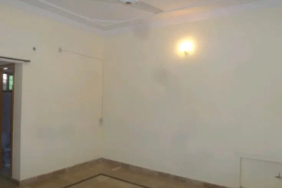 Spacious House Is Available For Sale In Ideal Location Of G-10/3