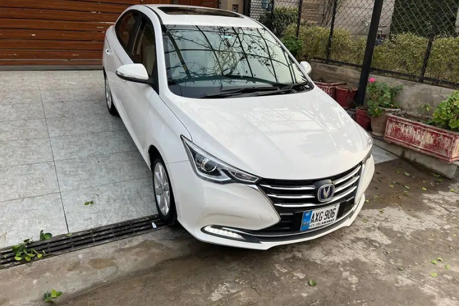 Changan Alsvin 1.5L DCT Comfort 2022