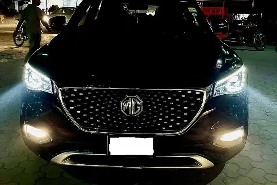 Unleash Your Drive: Experience the MG HS Trophy