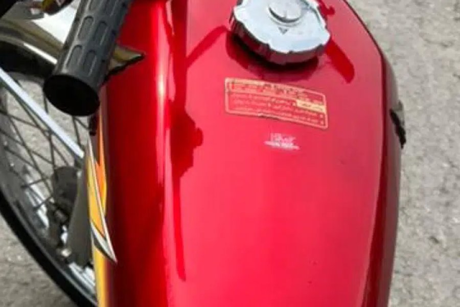 ہونڈا 125 ماڈل 21 جیسے نئے۔