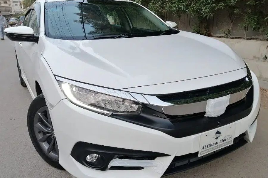 HONDA CIVIC 1.8 l-VTEC ORIEL UG MODEL 2021 REG 2022 ONLY 35000 KM