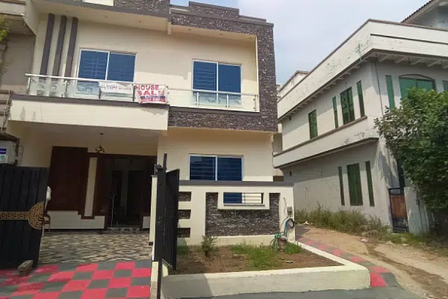 Corner Brand New 25x40 House for Sale with 3 Bedrooms in G13 Islamabad
