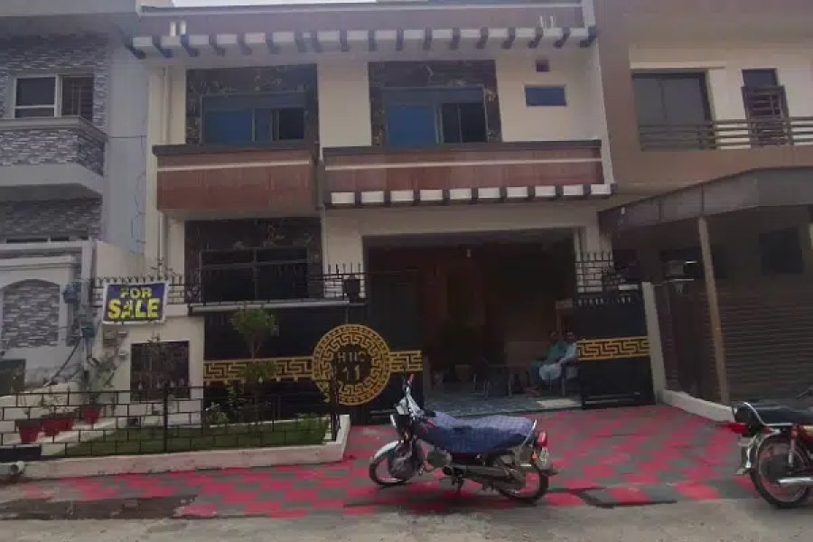 Triple Story 30x60, House for Sale with 6 bedrooms in G-13, Islamabad