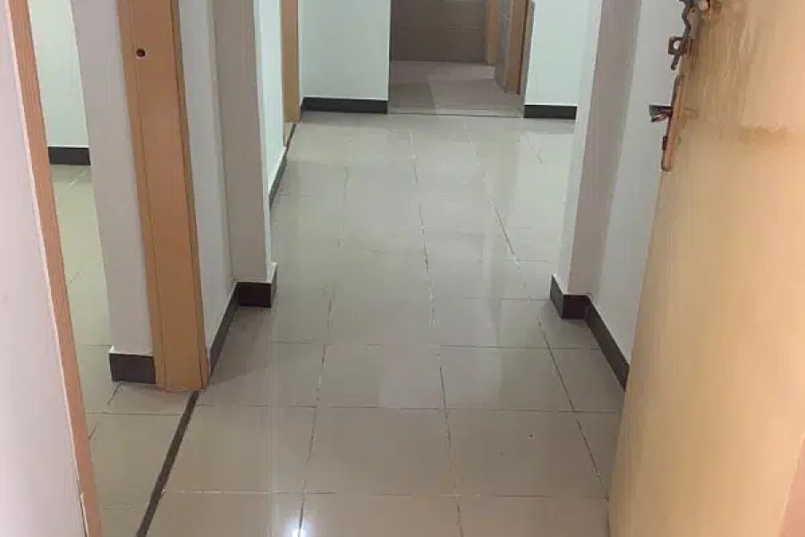 G11 میں 700 مربع فٹ فلیٹ برائے فروخت