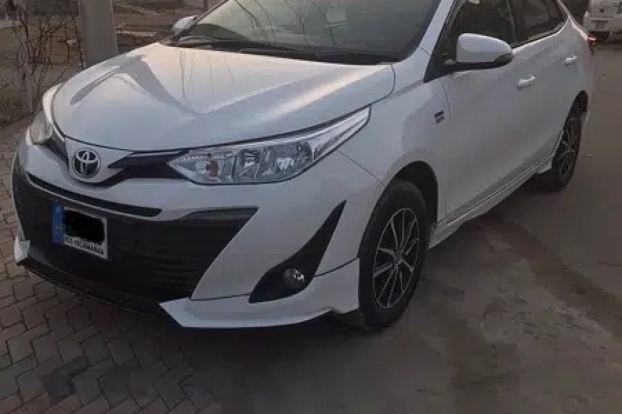 Toyota Yaris Ativ 1.3 Cvt