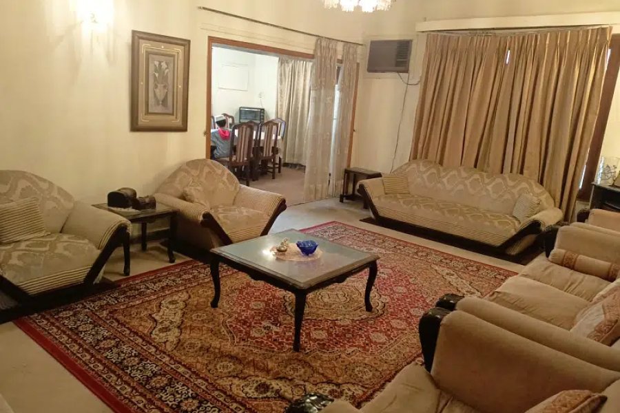 House In I-8/3 For Sale