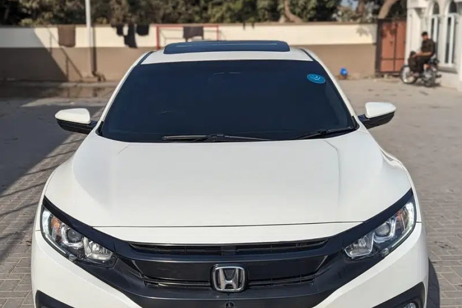 Honda Civic Oriel 1.8 i-VTEC CVT 2017 :