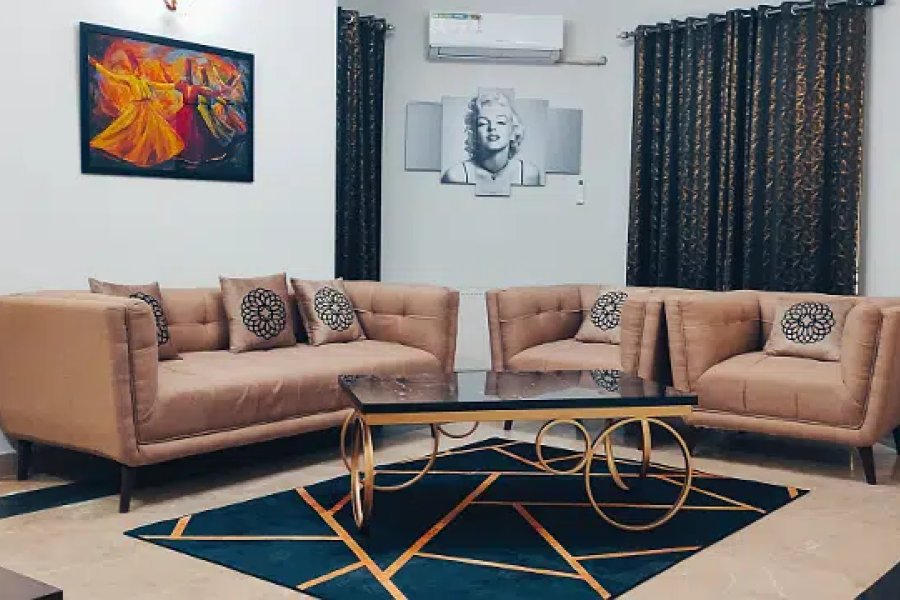 F-11 میں 3 بیڈروم فل فرنشڈ اپارٹمنٹ کرایہ پر دستیاب ہے۔