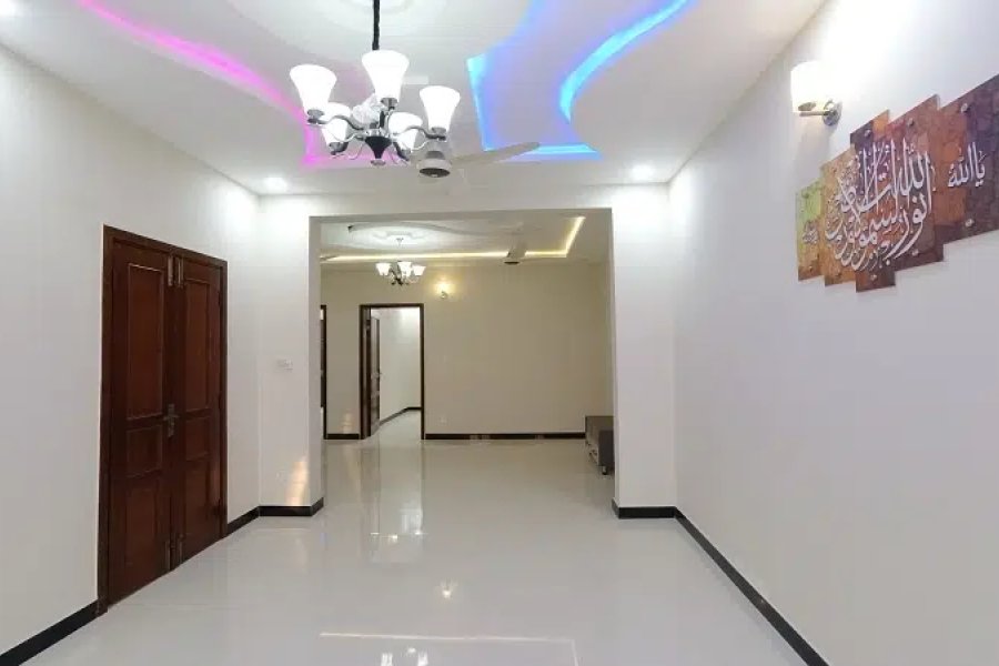 8 MARLA BRAND NEW UPPER PORTION HOUSE FOR RENT MULTI F-17 ISLAMABAD ALL FACILITY AVAILABLE