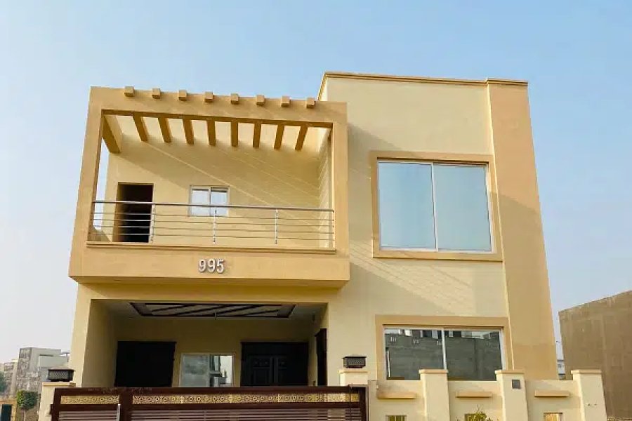 فیصل ٹاؤن بلاک اے اسلام آباد۔ ایف۔ 18 میں 8 مرلہ ڈبل یونٹ بالکل نیا مکان برائے فروخت۔