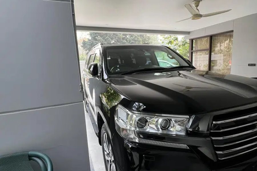 ٹویوٹا لینڈ کروزر ZX 2016 عسکری، لاہور