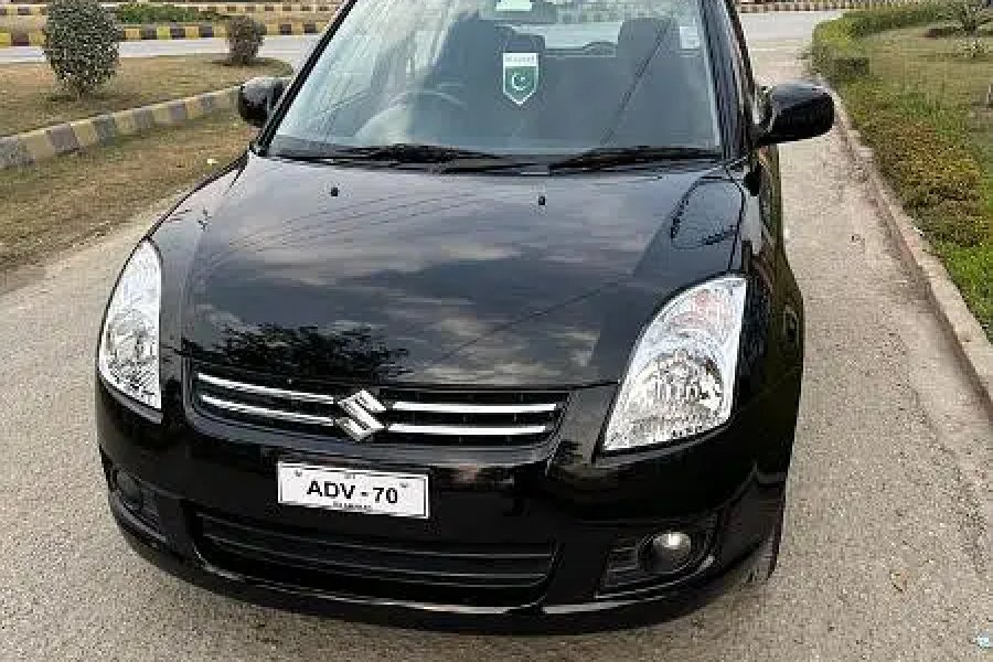 Swift, 2017 model,Black color,Full Genuine Colour and Body Meena Bazar, Attock