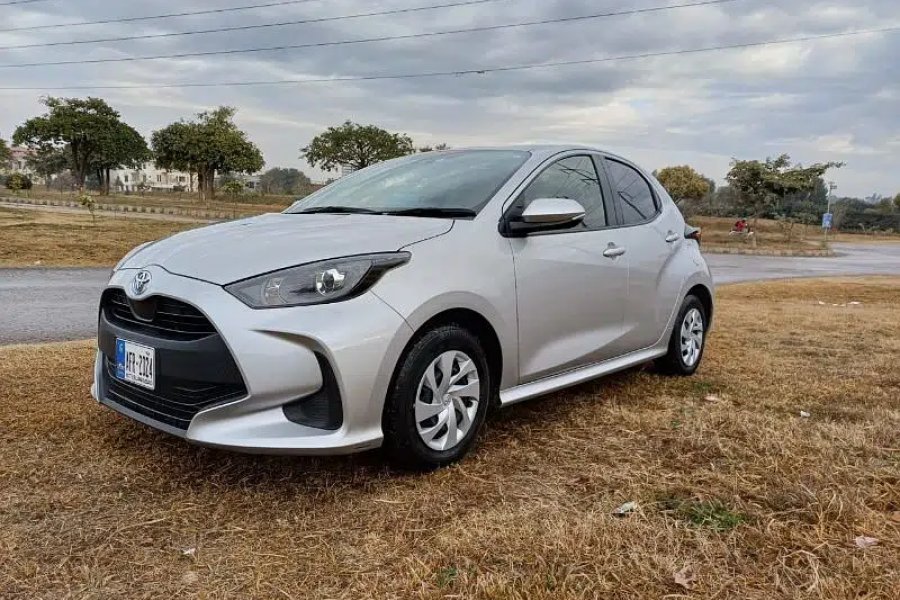 ٹویوٹا یارس 2020/2023 امپورٹڈ (وٹز نیا ورژن) آکشن شیٹ G-15 کے ساتھ، اسلام آباد