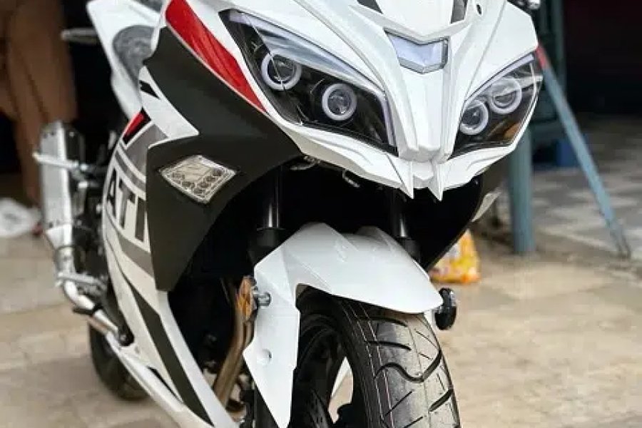 new heavy sports super replica bike Johar Town, Lahore