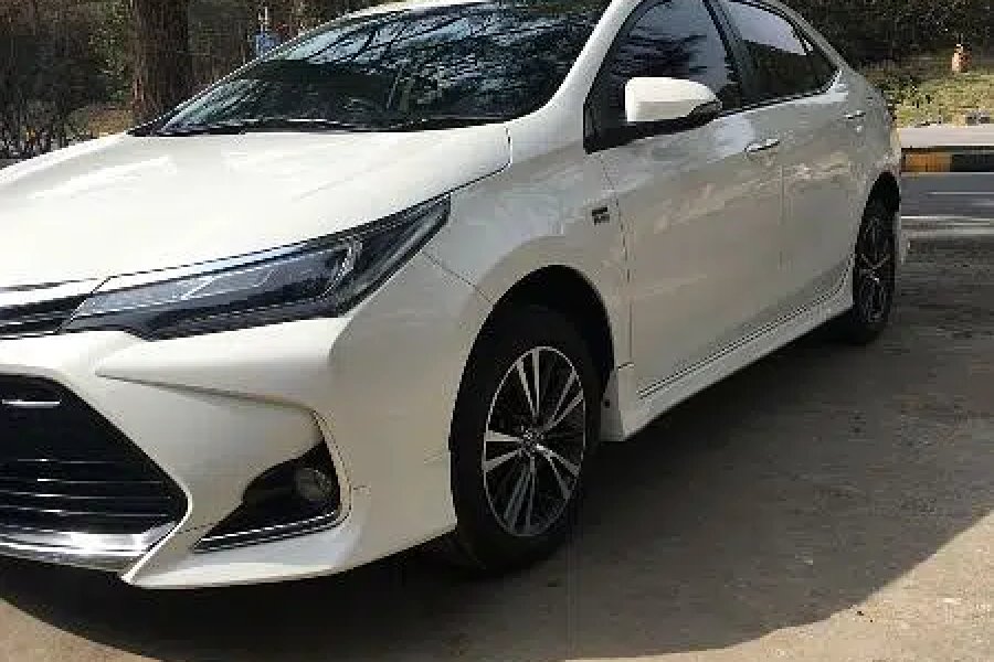 Toyota corolla altis 1.6 se F-8, Islamabad