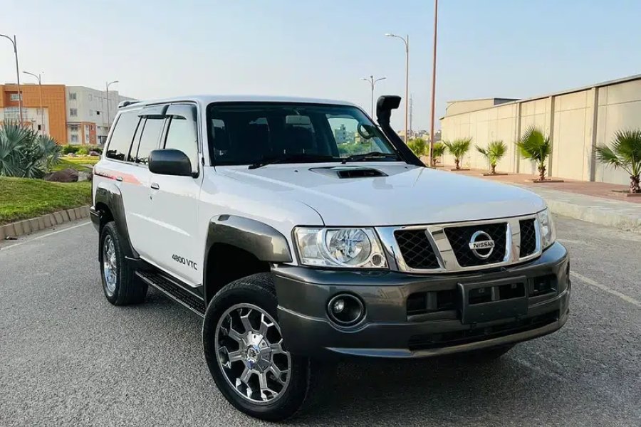 NISSAN SAFARI PATROL 2016 DHA Phase 8, Karachi