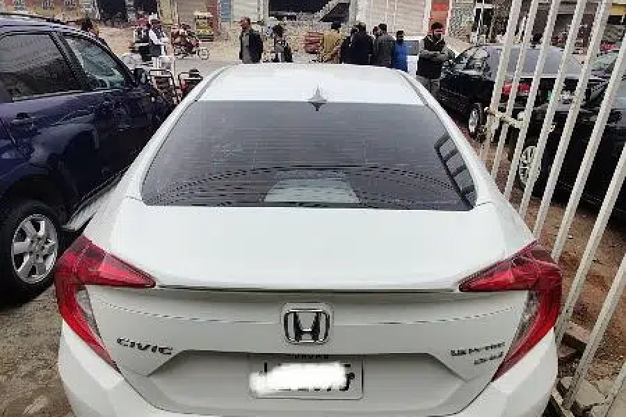 ہونڈا سوک 2017 گورنمنٹ کالونی، اوکاڑہ