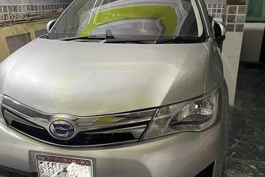 ٹویوٹا کرولا ایکسیو 2014 ماڈل 2017 رجسٹریشن اعظم بستی، کراچی