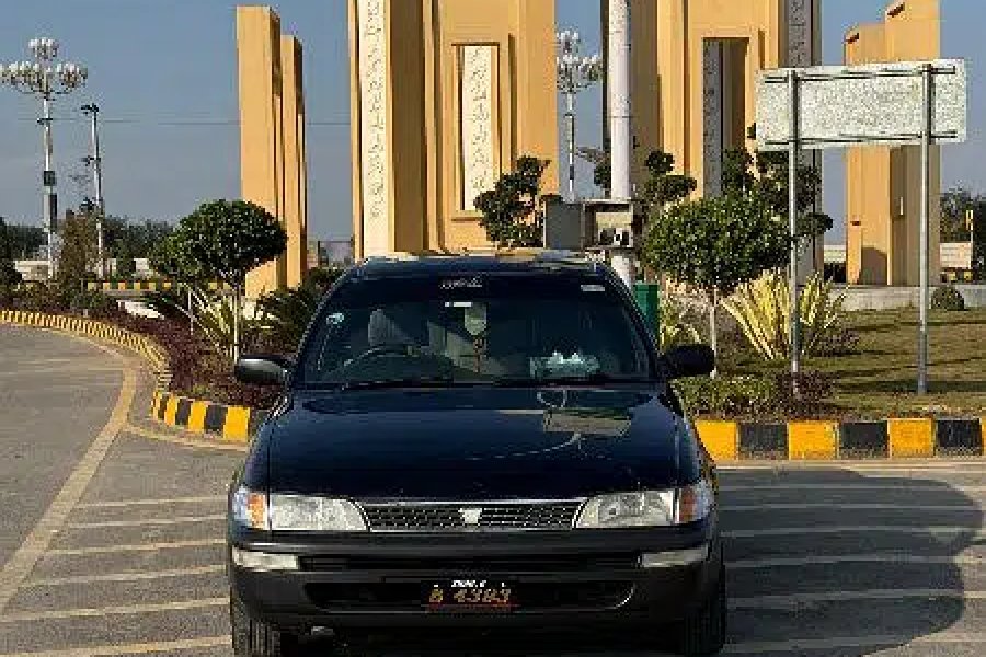 Share button Toyota GL 2001 Model (16-wall 1600CC) Kamra Road, Attock