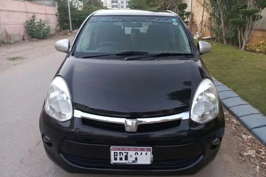 ٹویوٹا پاسو ایکس جی پیکج فل سیٹ کی لیس ماڈل 2014 رجسٹرڈ 2015 Pechs I، کراچی