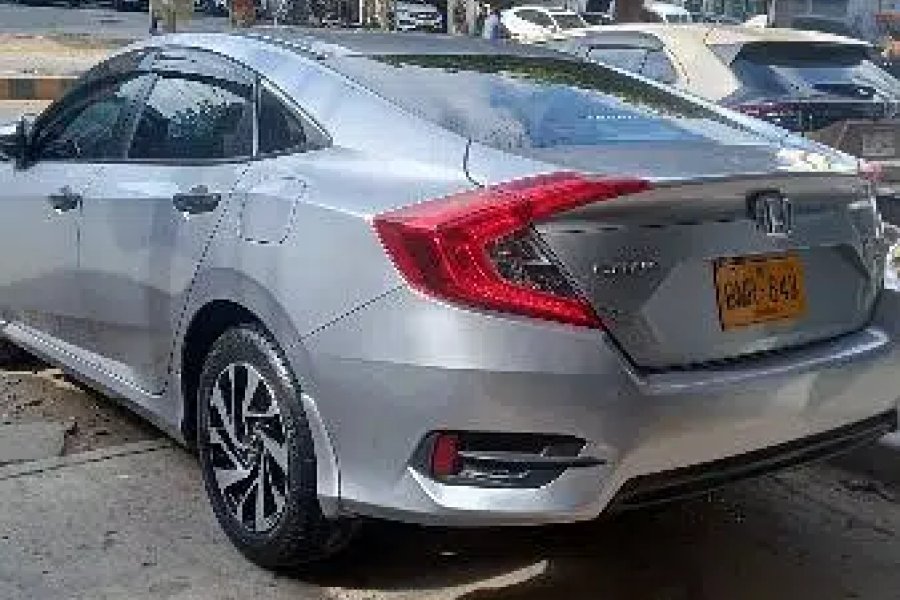 Honda civic 2018 Khalid Bin Walid Road, Karachi