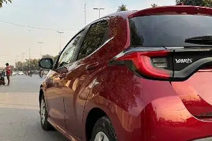 Toyota Yaris japani 2022 model 2023 Oct import 6000 km DHA Phase 8, Lahore