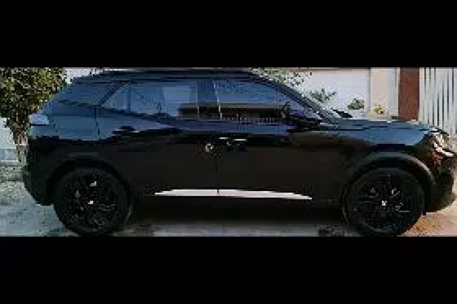 peugeot allure 2008 سیاہ چمکدار لپیٹ جس کی مالیت 3 لاکھ روپے گلستان جوہر بلاک 13، کراچی