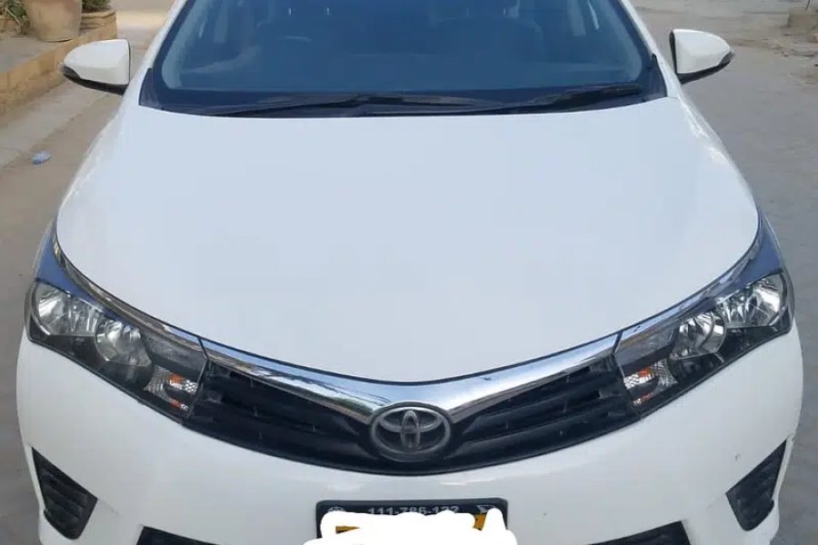 Toyota Corolla Altis Hill Park, Karachi