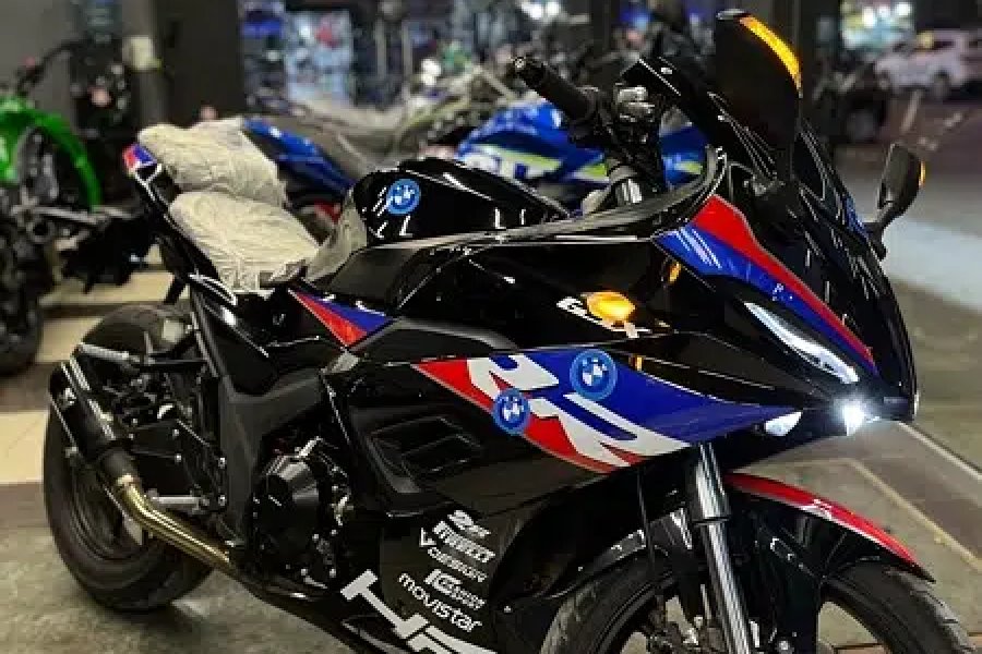 Bmw S1000rr replica DHA Phase 2 Extension, Karachi