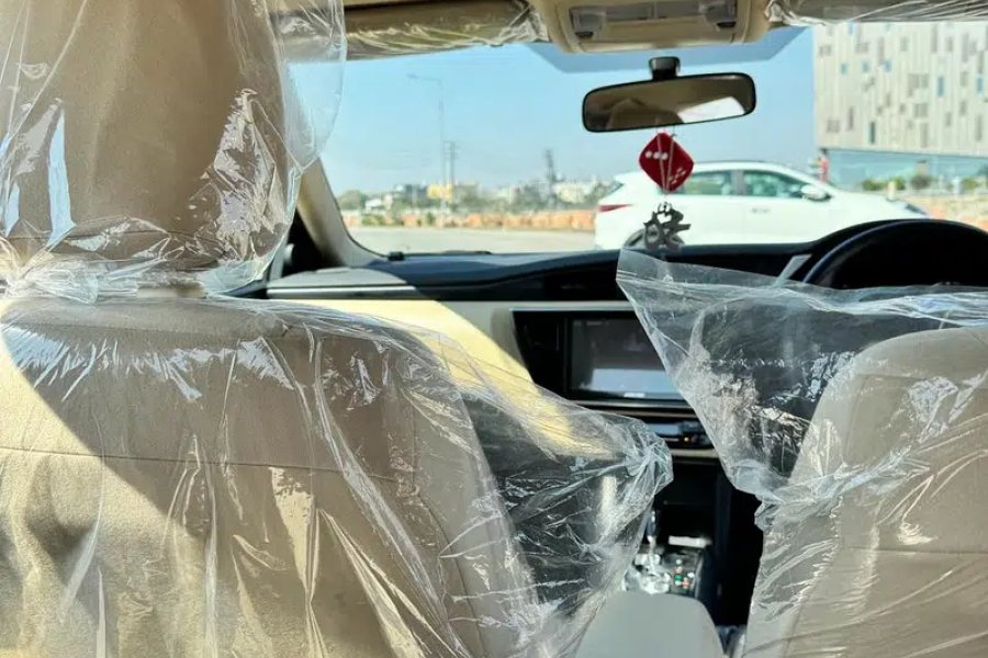 Toyata Corolla Altis 1.6 Johar Town, Lahore