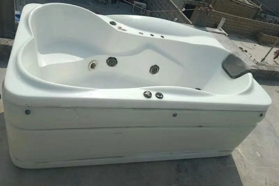 Jacuzzi bath tub Allahwala Town, Karachi