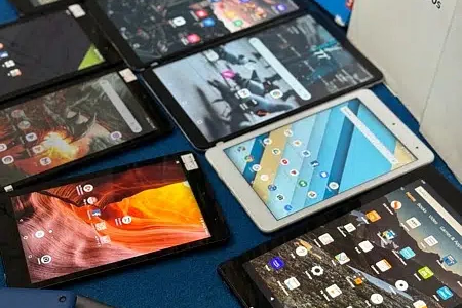 Tabs Trending Brands (Samsung, Huawei, Lenovo) For Kids, Home use etc Allama Iqbal Town, Lahore