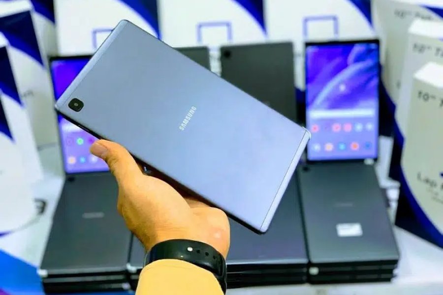 سام سنگ ٹیب اے 7 لائٹ 8.7 انچ آئی پی ایس ڈسپلے 3 جی بی ریم 32 جی بی میموری نارتھ ناظم آباد، کراچی