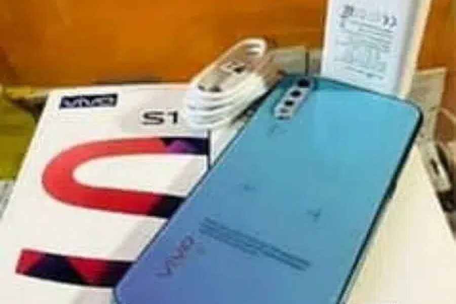 Vivo S1 8gb 128gb dual sim pta approved box Gulshan-e-Ravi, Lahore