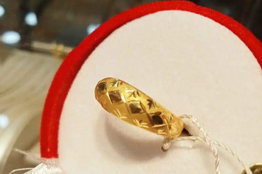 تمام سونے اور چاندی کے زیورات نیلم روڈ، مظفرآباد