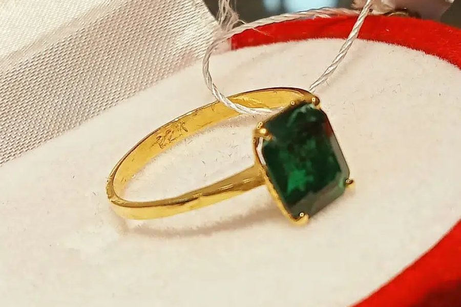 Gold Jewelry Set / jewelry set for sale / gold set / ring / nickles DHA Defence, Karachi