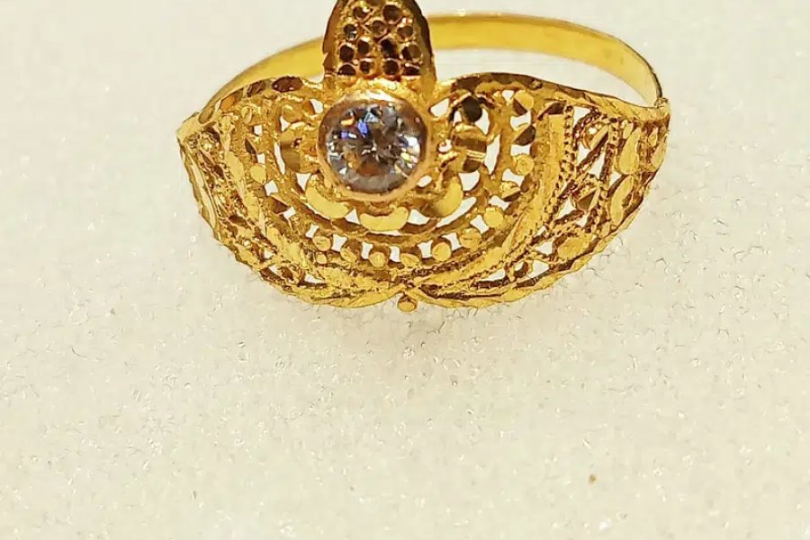 سونے کے زیورات کا سیٹ / سونا برائے فروخت / سونے کی ناک کی انگوٹھی / سونے کا ہار منظور کالونی، کراچی