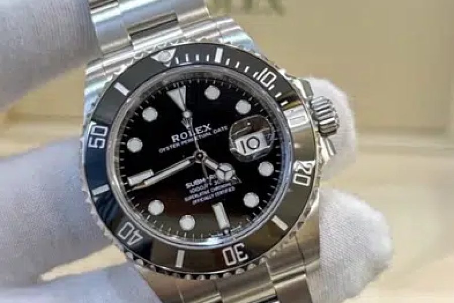 Rolex watches best point here at Imran Shah Shah Jee Rolex Dealer hub F-8 Markaz, Islamabad