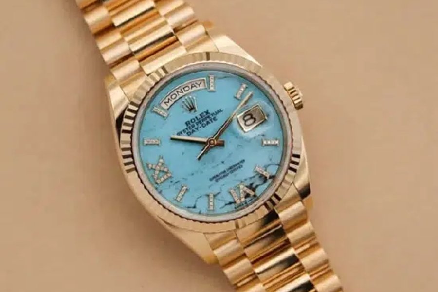 Rolex Omega Cartier Rado گھڑیاں تمام اصلی گھڑیاں زمزمہ، کراچی ڈیل کرتی ہیں۔