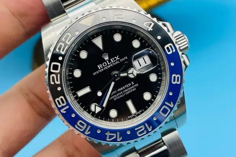 رولیکس ڈیلر یہاں Rolex Omega Cartier Rado ہم اصل گھڑیوں کا سودا کرتے ہیں F-7 مرکز، اسلام آباد