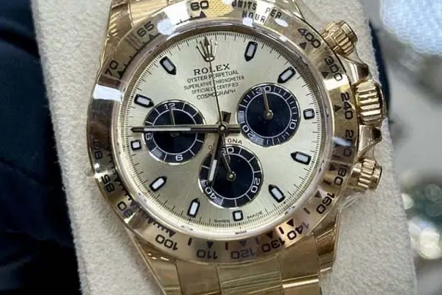 عمران شاہ جی رولیکس ڈیلر ہم اومیگا کرٹئیر راڈو ڈیل کرتے ہیں تمام گھڑیاں صدر ٹاؤن، کراچی