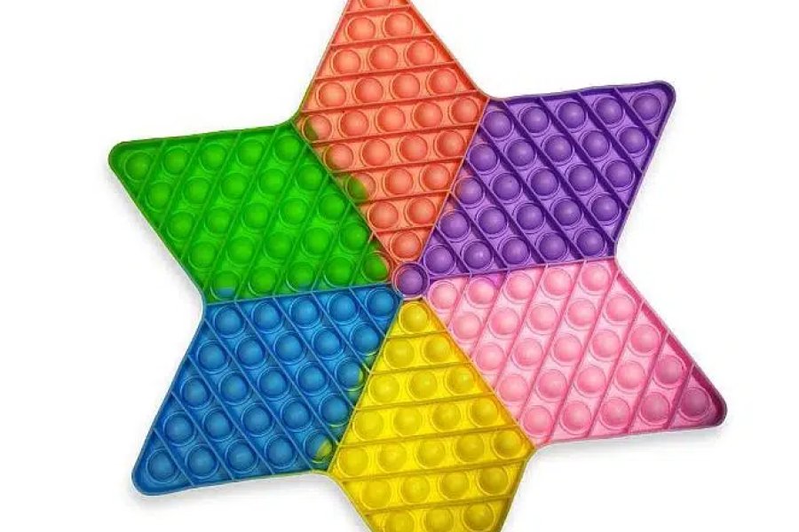 جھنگ روڈ، جھنگ کے بچوں کے لیے جائنٹ اسٹار پاپنگ کھلونا۔