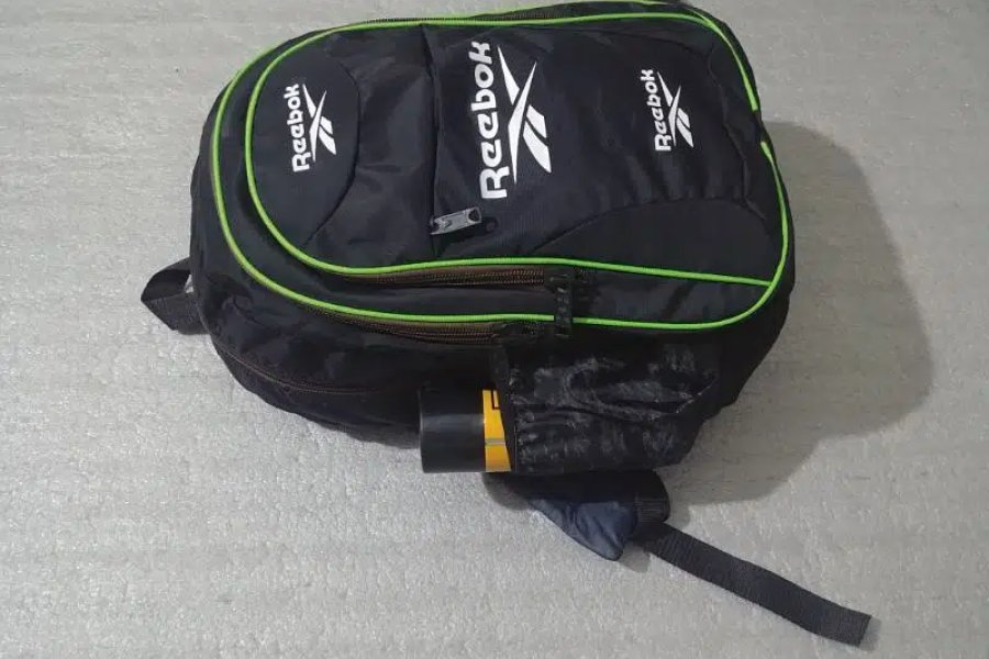 School bags available for sale. Kamra, Attock