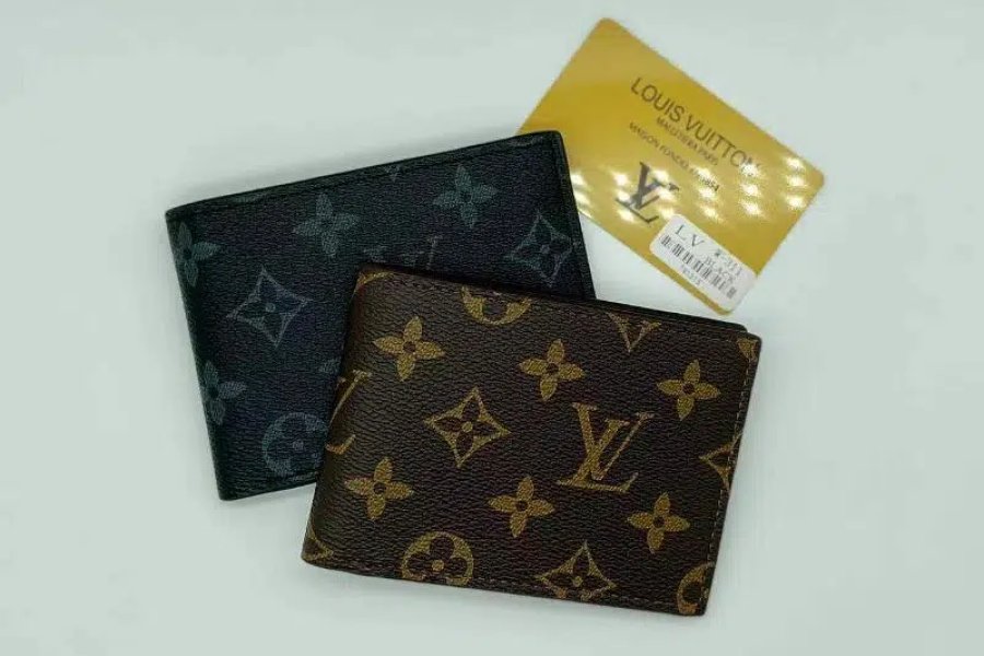 Luxury Branded Men&#39;s Imported Wallet with Box DHA Phase 1, Lahore