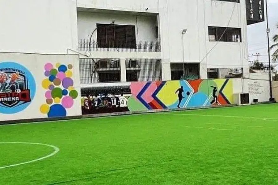 مصنوعی سبز گھاس - امریکن برانڈ گراس - مکمل طور پر مصنوعی گھاس گلبرگ ٹاؤن، کراچی