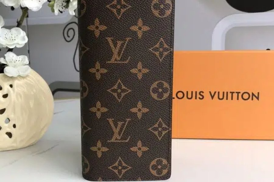 Branded Imported Long Wallets DHA Phase 1, Karachi