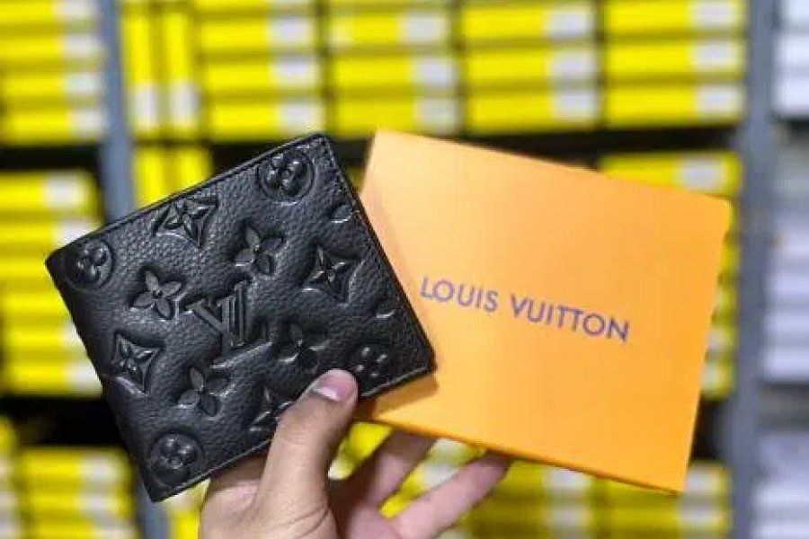 برانڈڈ اصلی لیدر کے امپورٹڈ بٹوے DHA فیز 1، کراچی